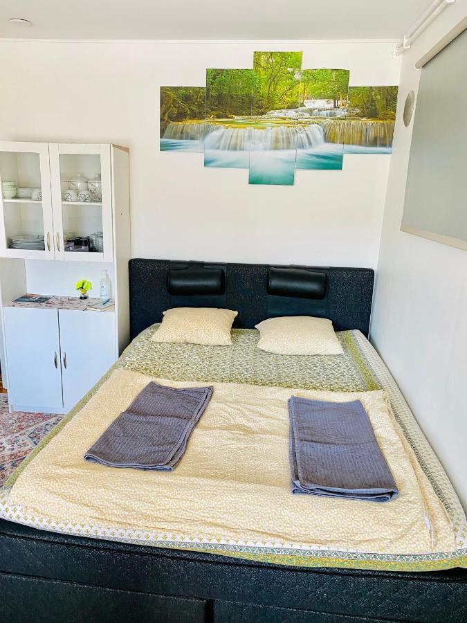 Two Bedrooms,Dining Area And Bathroom With Private Entrance كوتكا المظهر الخارجي الصورة