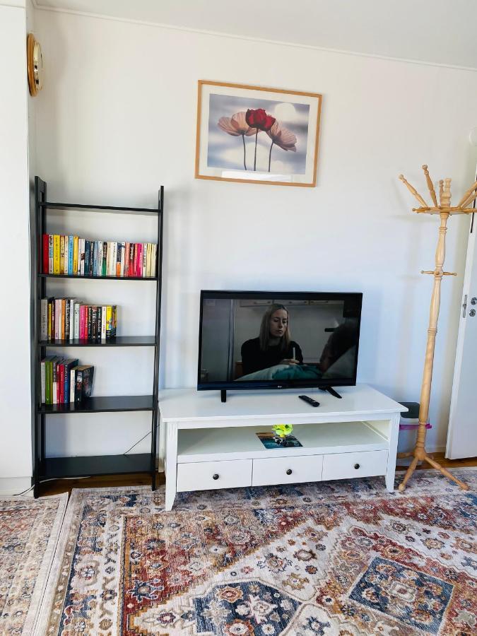 Two Bedrooms,Dining Area And Bathroom With Private Entrance كوتكا المظهر الخارجي الصورة