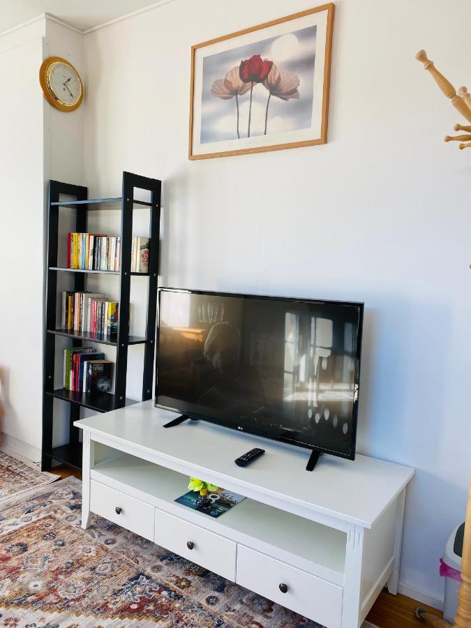 Two Bedrooms,Dining Area And Bathroom With Private Entrance كوتكا المظهر الخارجي الصورة